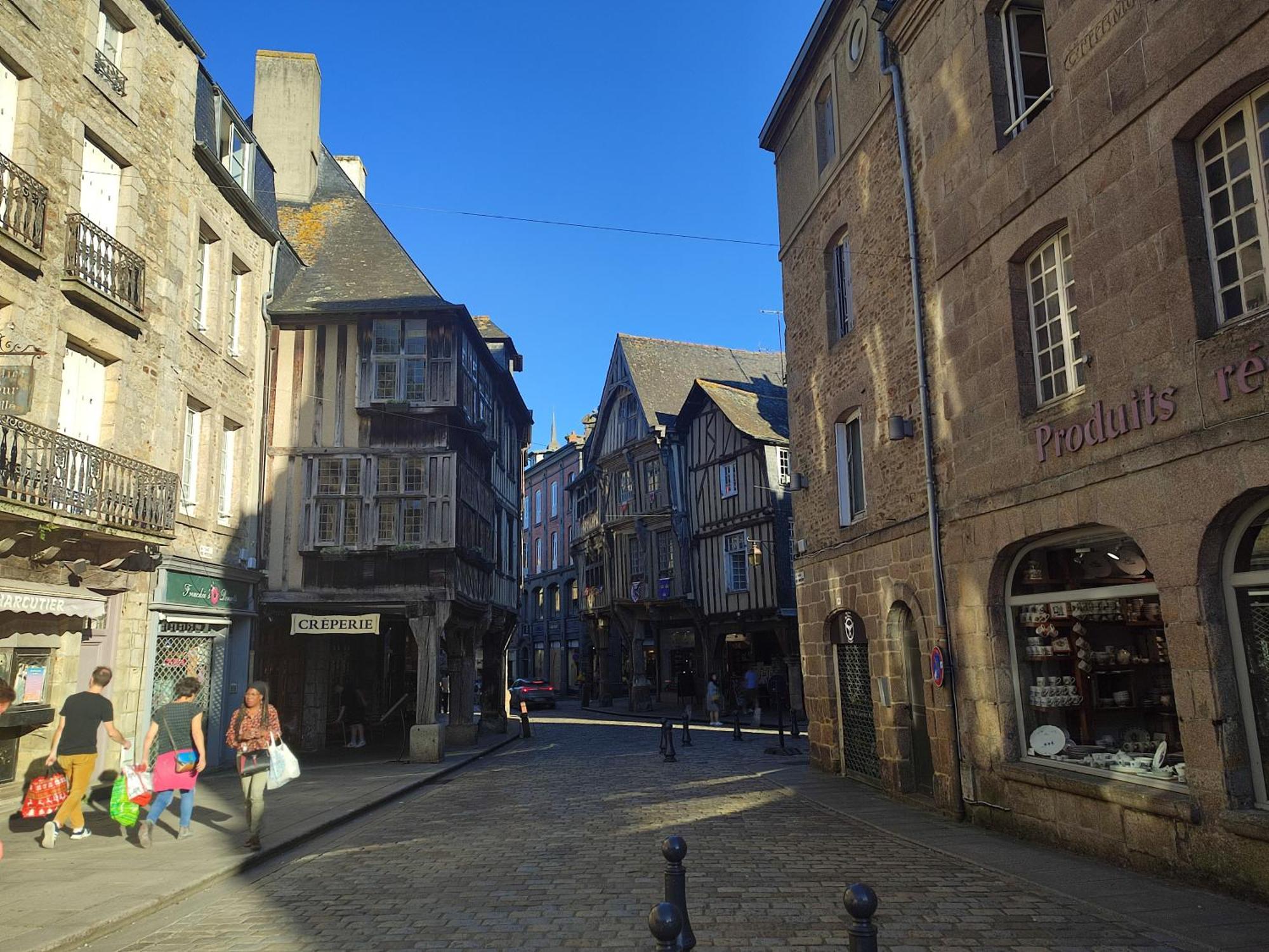 Gite Des Mezieres Brusvily Экстерьер фото
